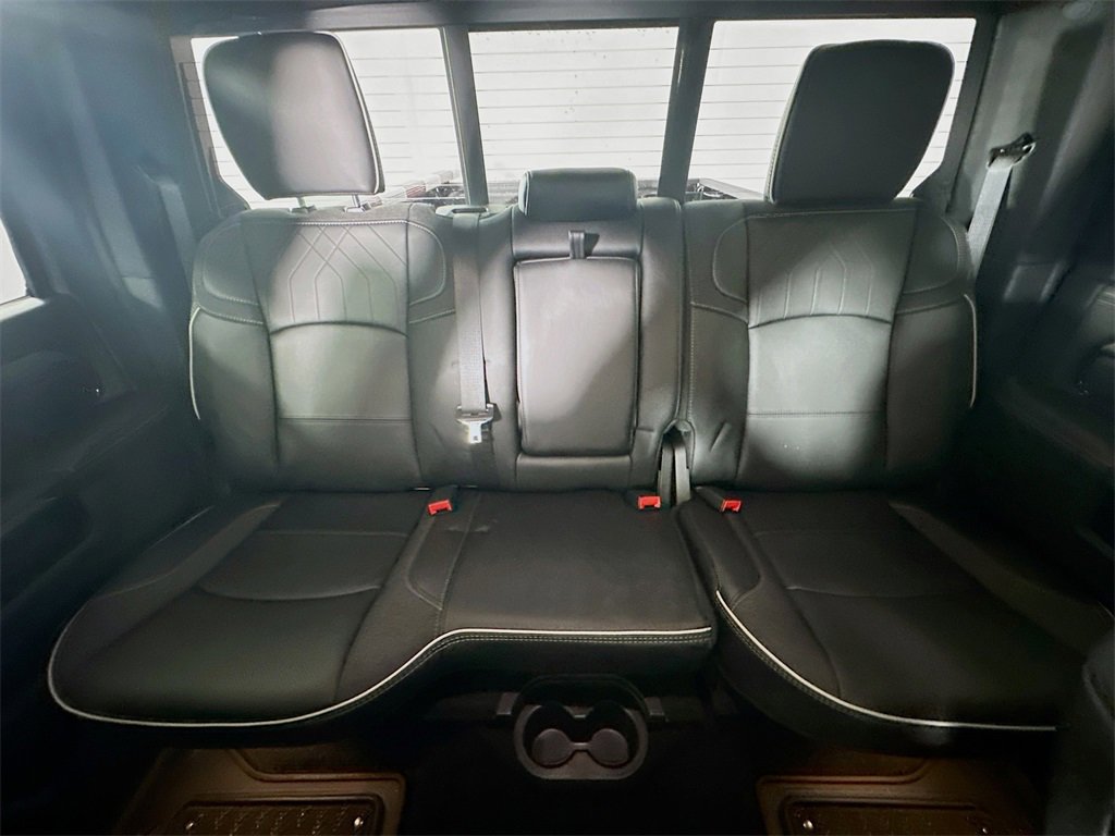 New 2025 RAM 2500 Limited w/ Towing Technology Group image 10