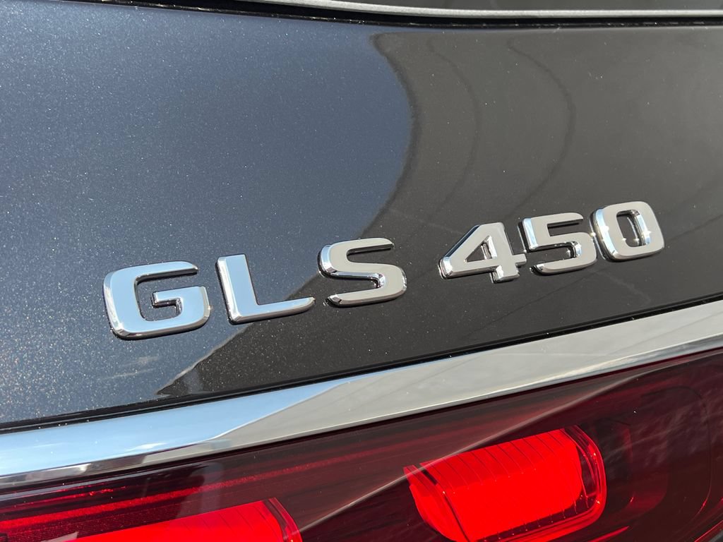 New 2026 Mercedes-Benz GLS 450 4MATIC image 31
