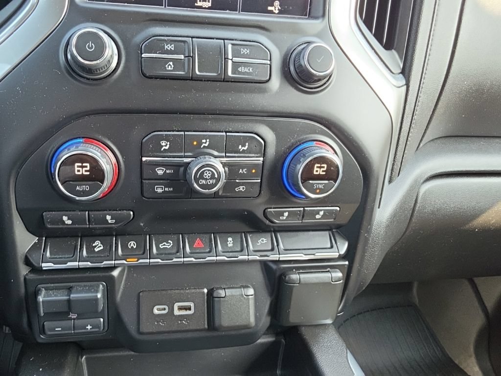 Used 2021 Chevrolet Silverado 1500 LT Trail Boss w/ Convenience Package II AWD/4WD image 9