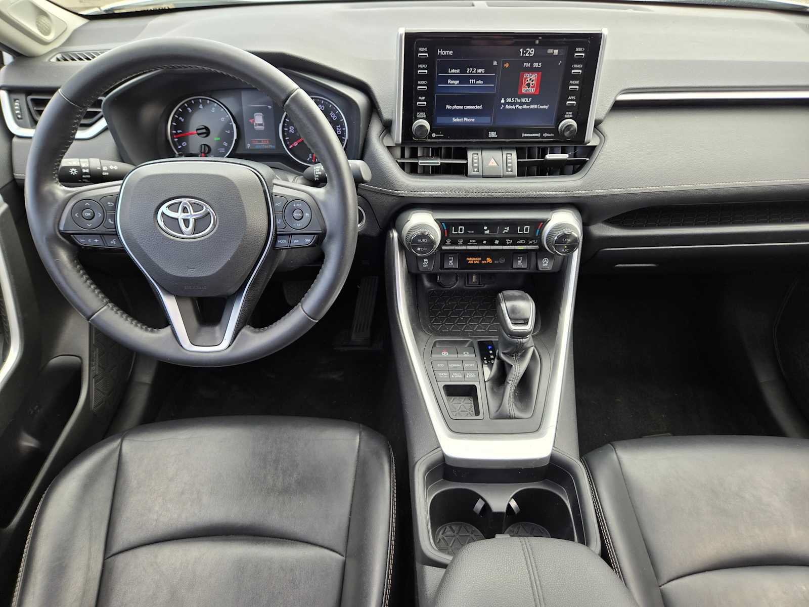Used 2020 Toyota RAV4 XLE Premium AWD/4WD image 20