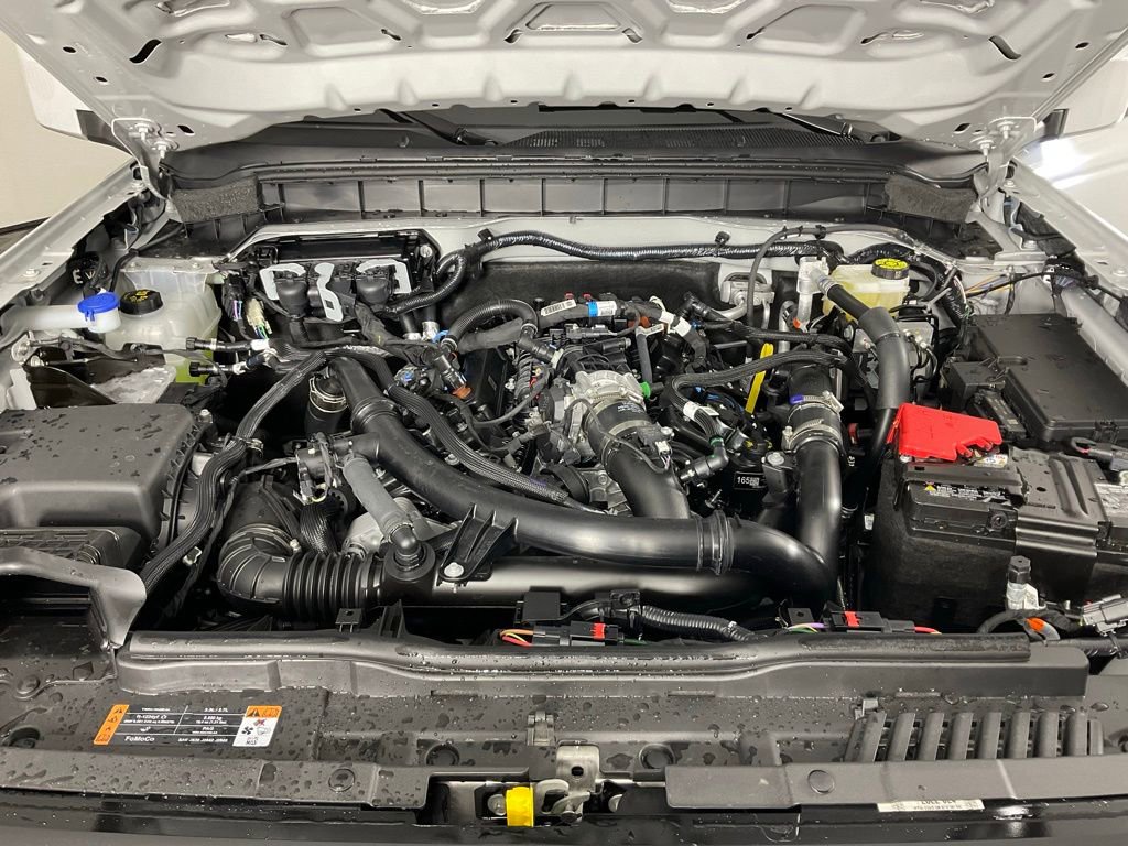 New 2026 Ford Bronco Outer Banks AWD/4WD image 9