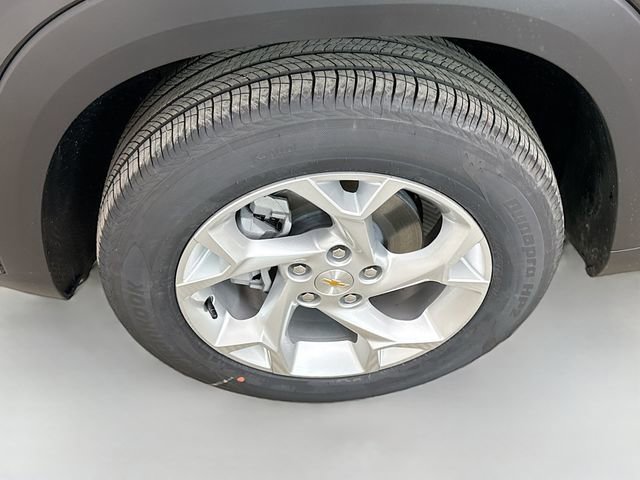 New 2026 Chevrolet Trax LS w/ LS Convenience Package image 30