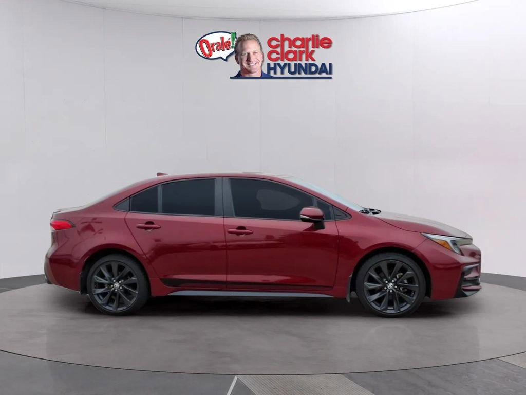 Used 2024 Toyota Corolla SE FWD image 6