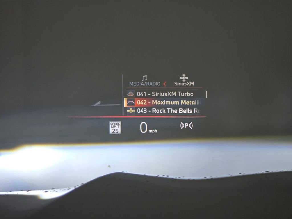 New 2026 BMW X5 xDrive50e w/ Climate Comfort Package image 25