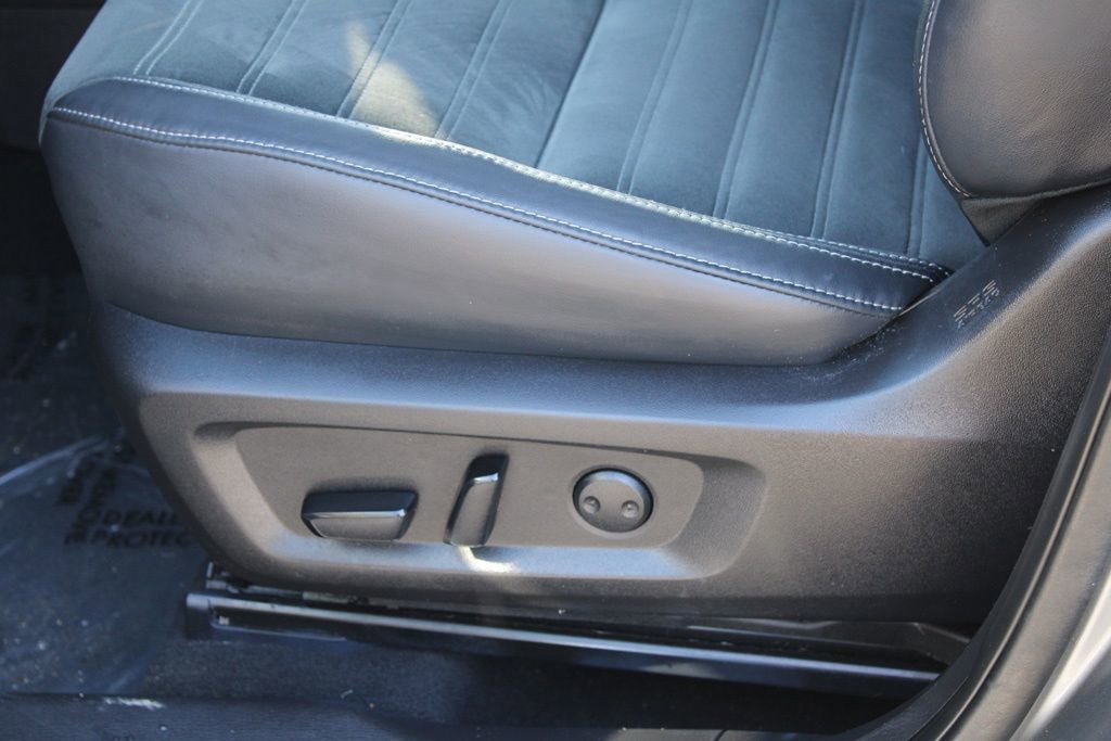 Used 2022 Mitsubishi Outlander SE image 17