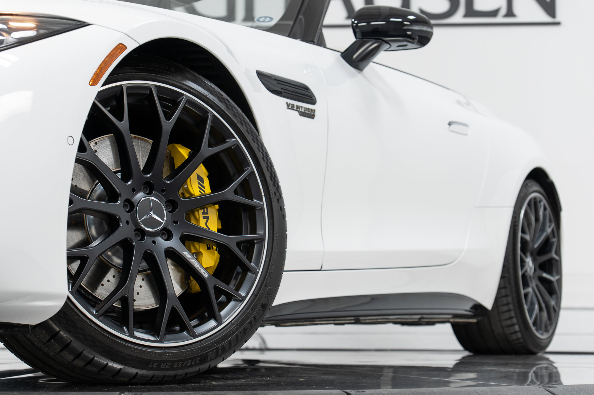 Certified 2022 Mercedes-Benz SL 63 AMG 4MATIC image 32