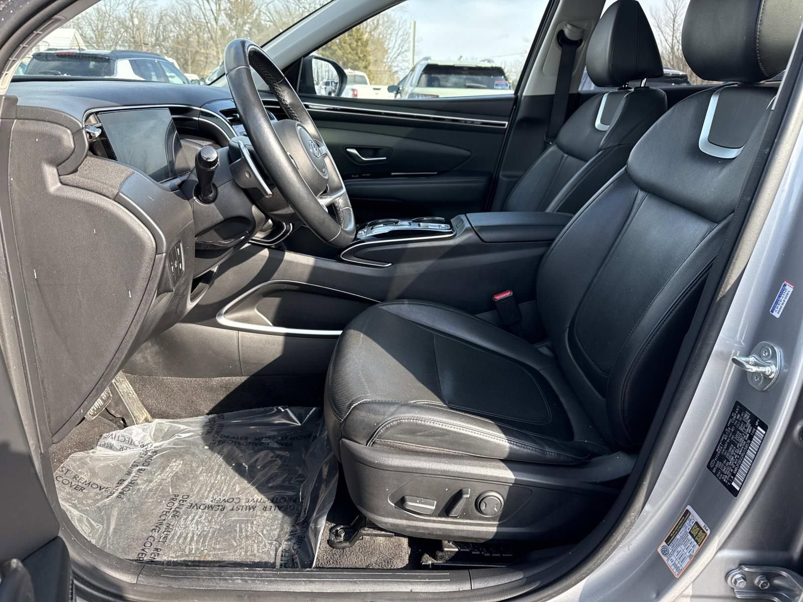 Used 2024 Hyundai Tucson Limited image 29