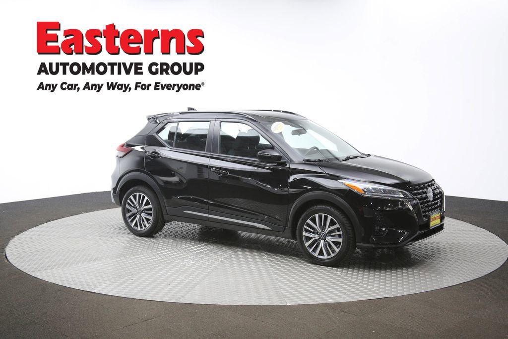 Used 2024 Nissan Kicks SR image 47