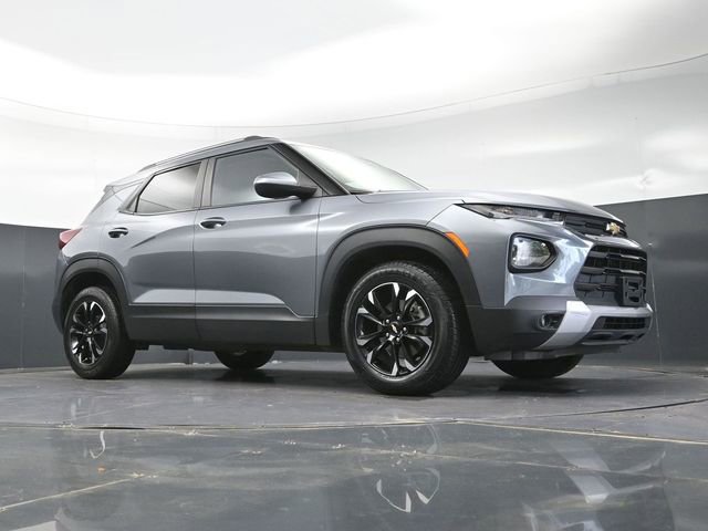 Used 2022 Chevrolet TrailBlazer LT FWD image 34
