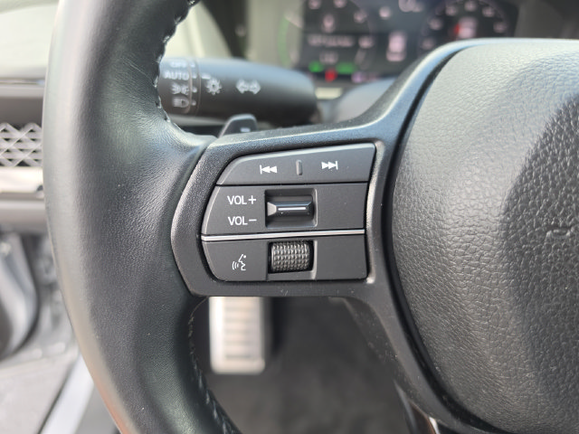Used 2025 Honda Accord Sport image 37