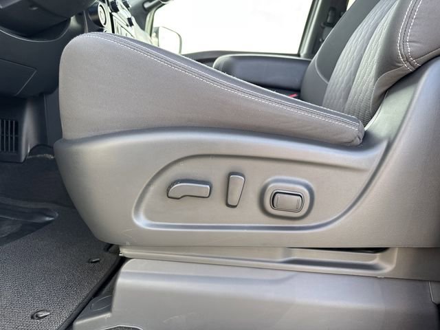 Certified 2024 Nissan Titan SV w/ SV Bronze Edition Package image 10