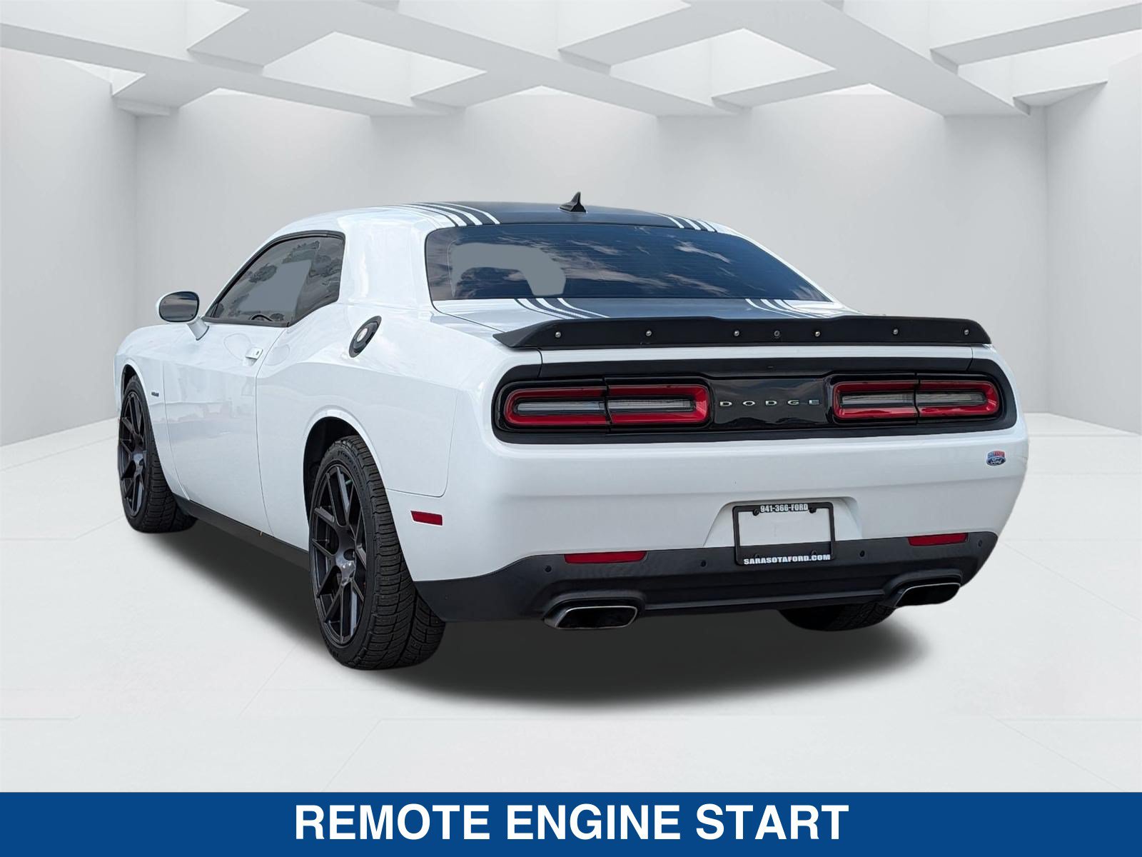 Used 2018 Dodge Challenger R/T Plus RWD image 7