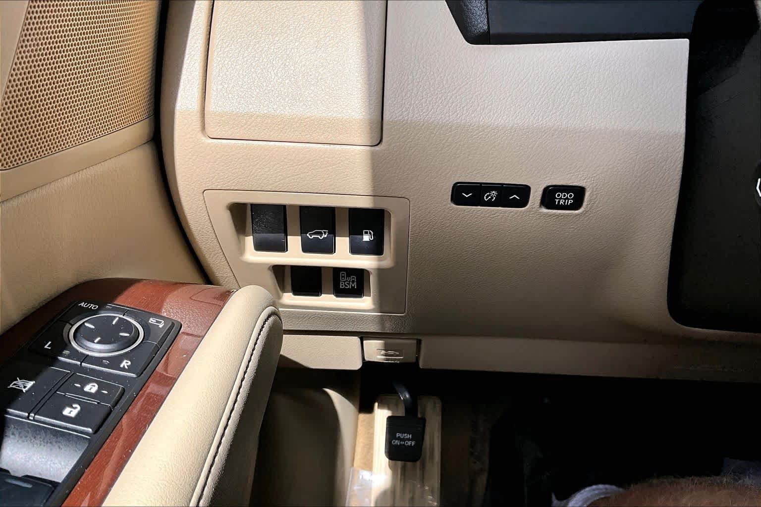 Used 2014 Lexus RX 350 AWD w/ Navigation Package image 33