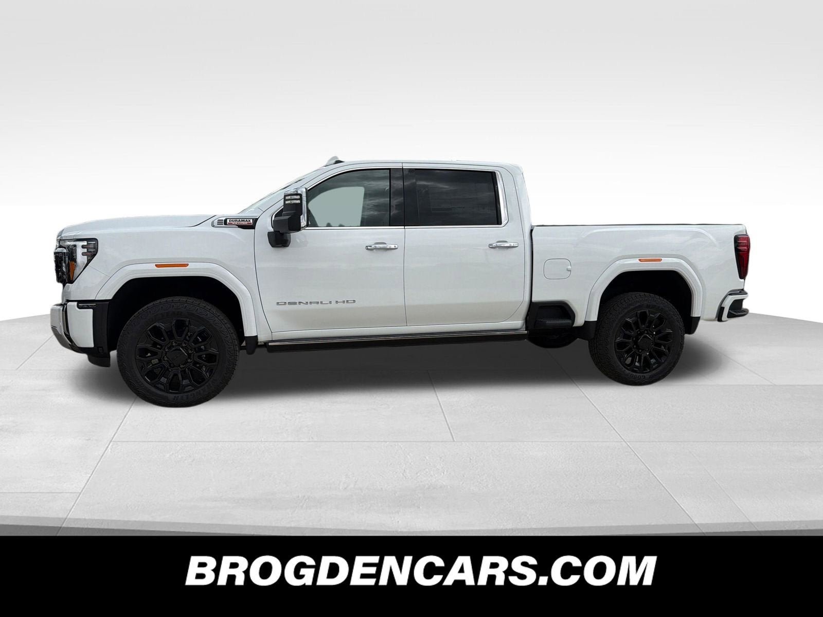 New 2026 GMC Sierra 2500 Denali w/ Denali Reserve Package AWD/4WD image 5