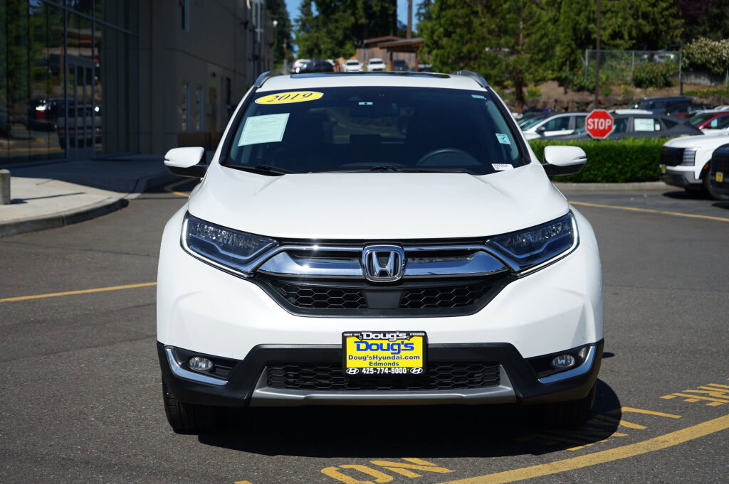 Used 2019 Honda CR-V Touring image 2