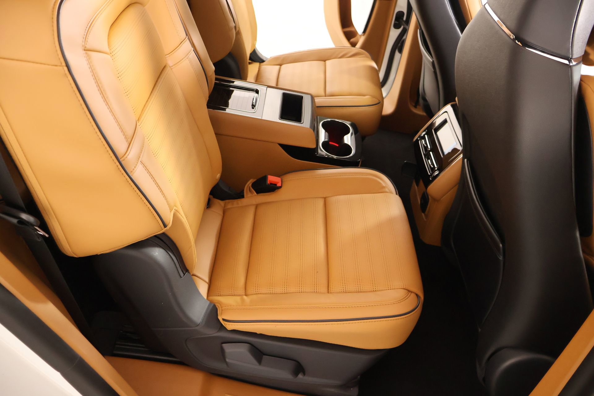 New 2026 Lincoln Aviator Black Label image 15