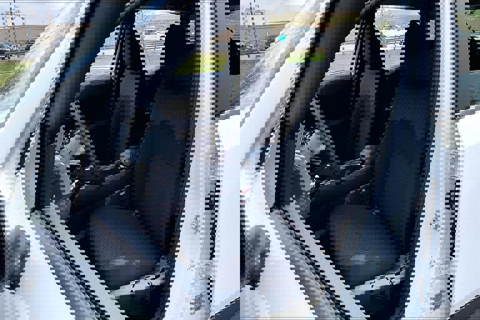 New 2026 Nissan Kicks S image 9