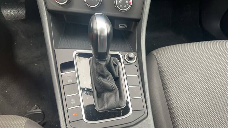 Used 2019 Volkswagen Jetta S w/ Driver Assistance Package FWD image 16