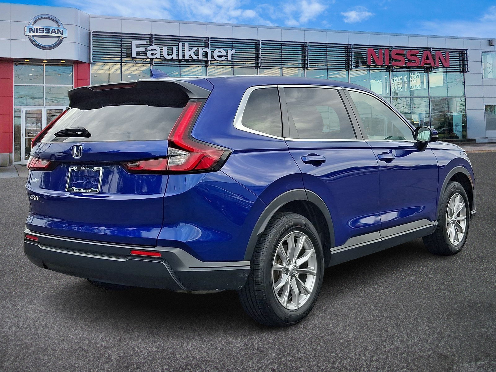 Used 2024 Honda CR-V EX image 6