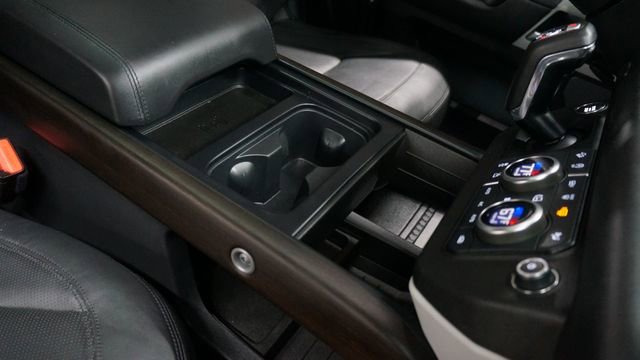 Used 2023 Land Rover Defender 90 S image 39