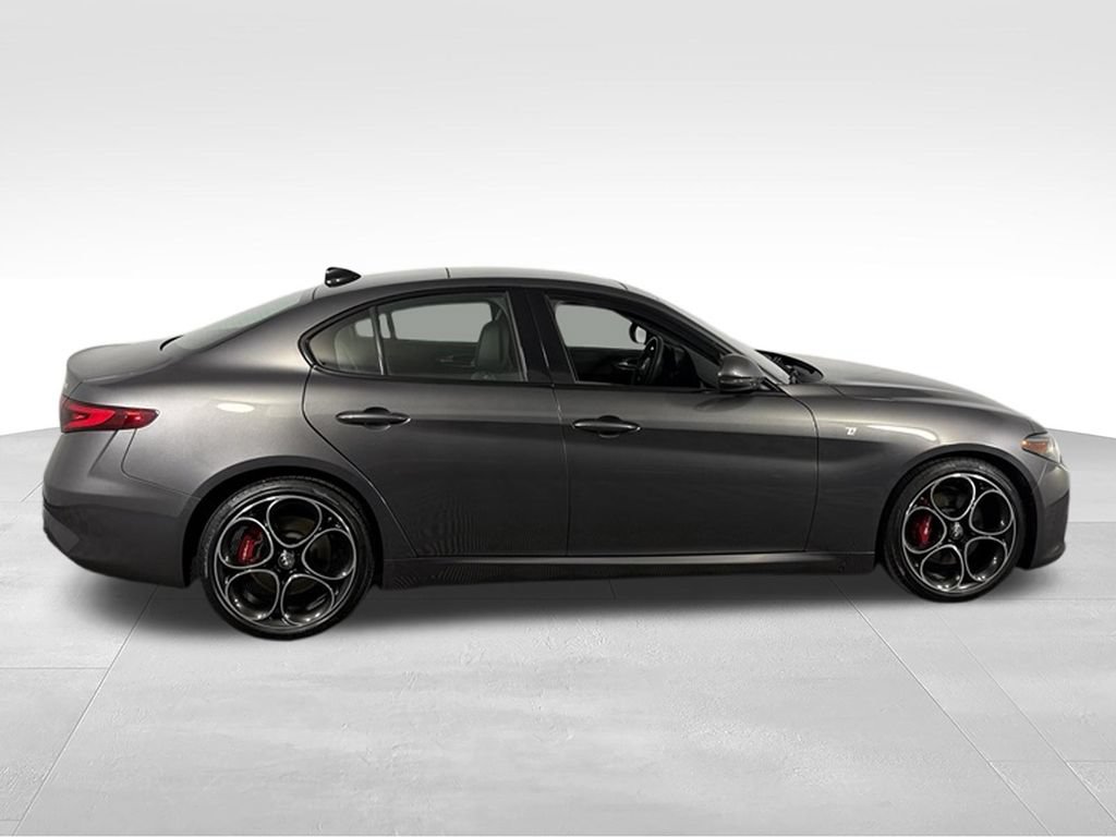 Used 2023 Alfa Romeo Giulia Ti w/ Active Assist Plus Package RWD image 7