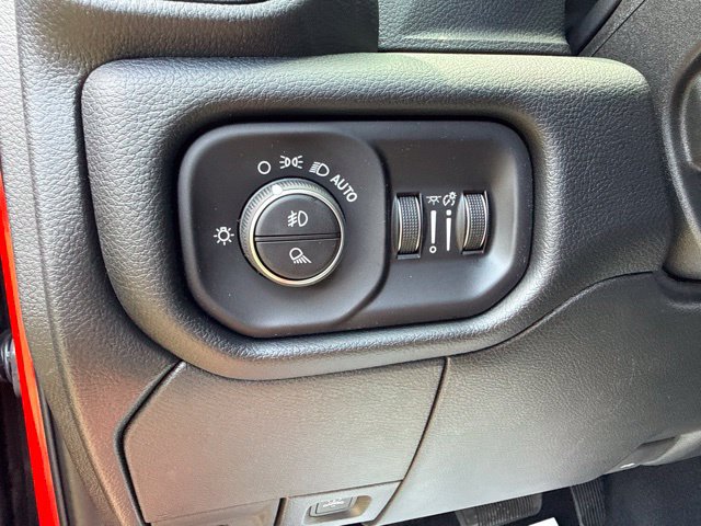 New 2026 RAM 2500 Laramie w/ Night Edition AWD/4WD image 32