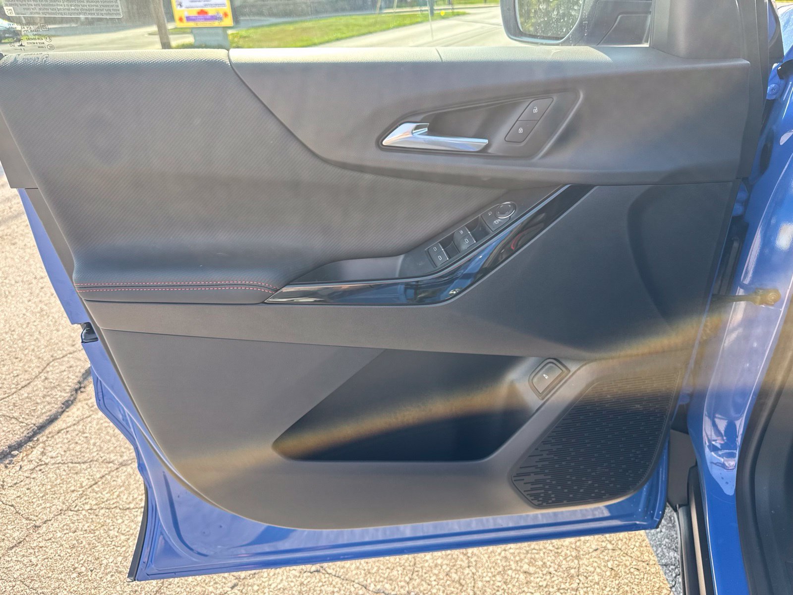 New 2027 Chevrolet Equinox RS AWD/4WD image 10