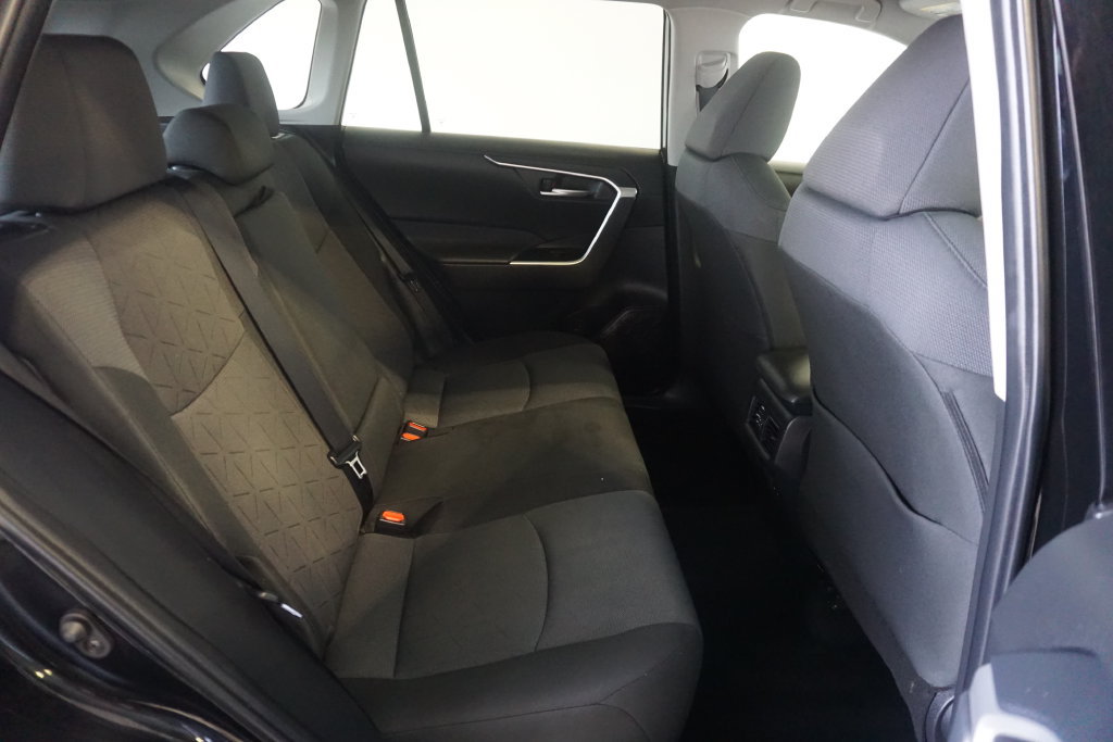 Certified 2025 Toyota RAV4 XLE AWD/4WD image 22