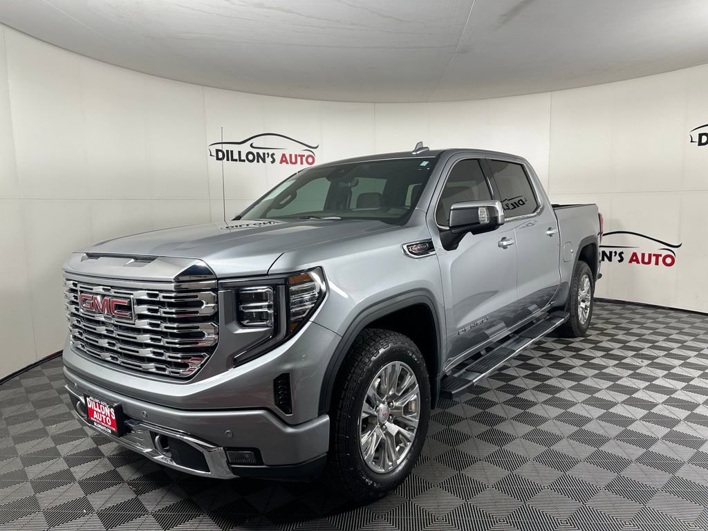 Used 2024 GMC Sierra 1500 Denali w/ Technology Package image 2