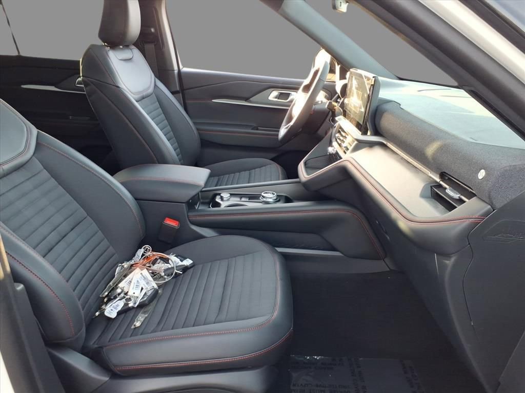 New 2026 Ford Explorer ST-Line AWD/4WD image 13