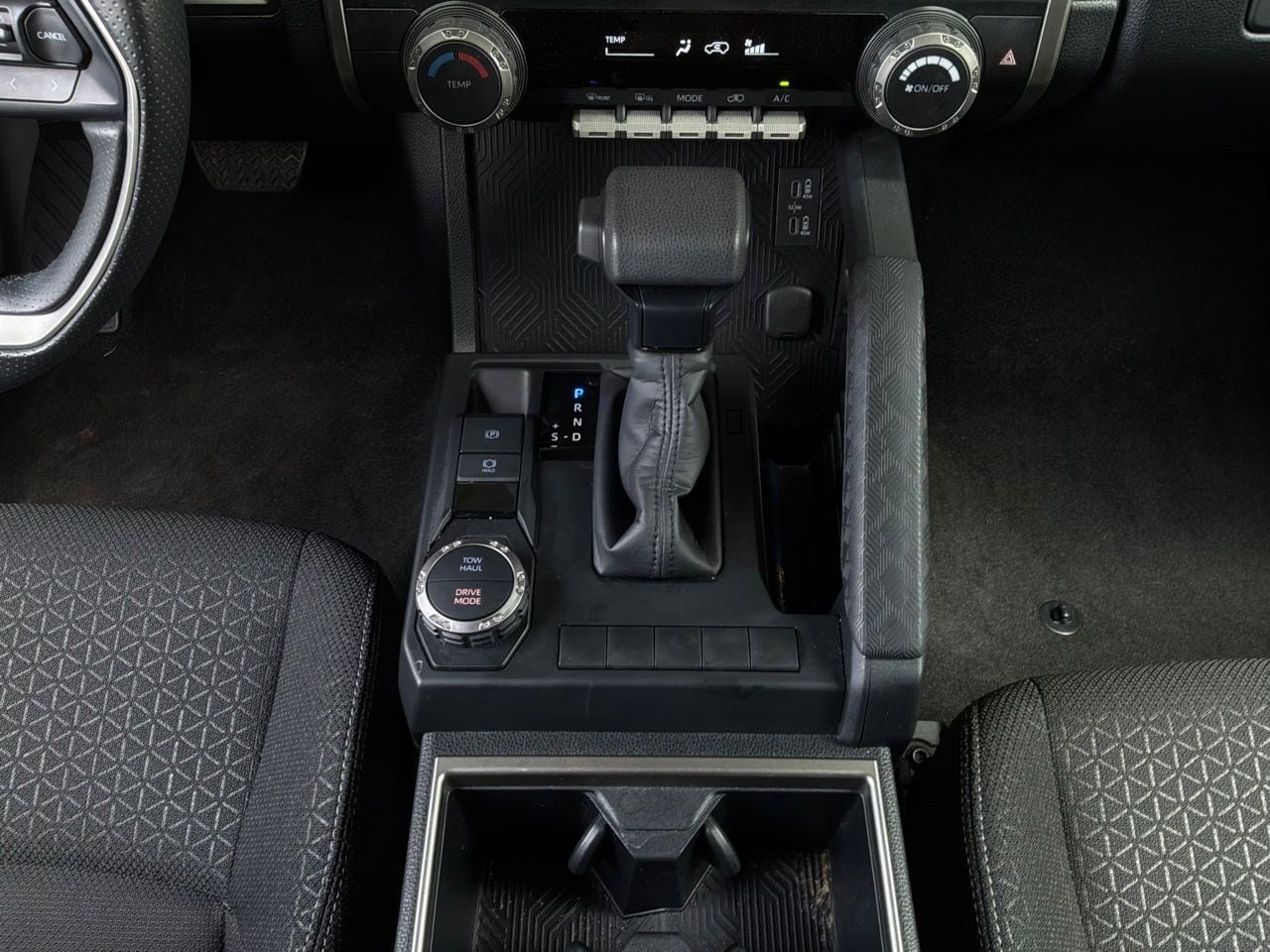 Used 2025 Toyota 4Runner SR5 RWD image 13