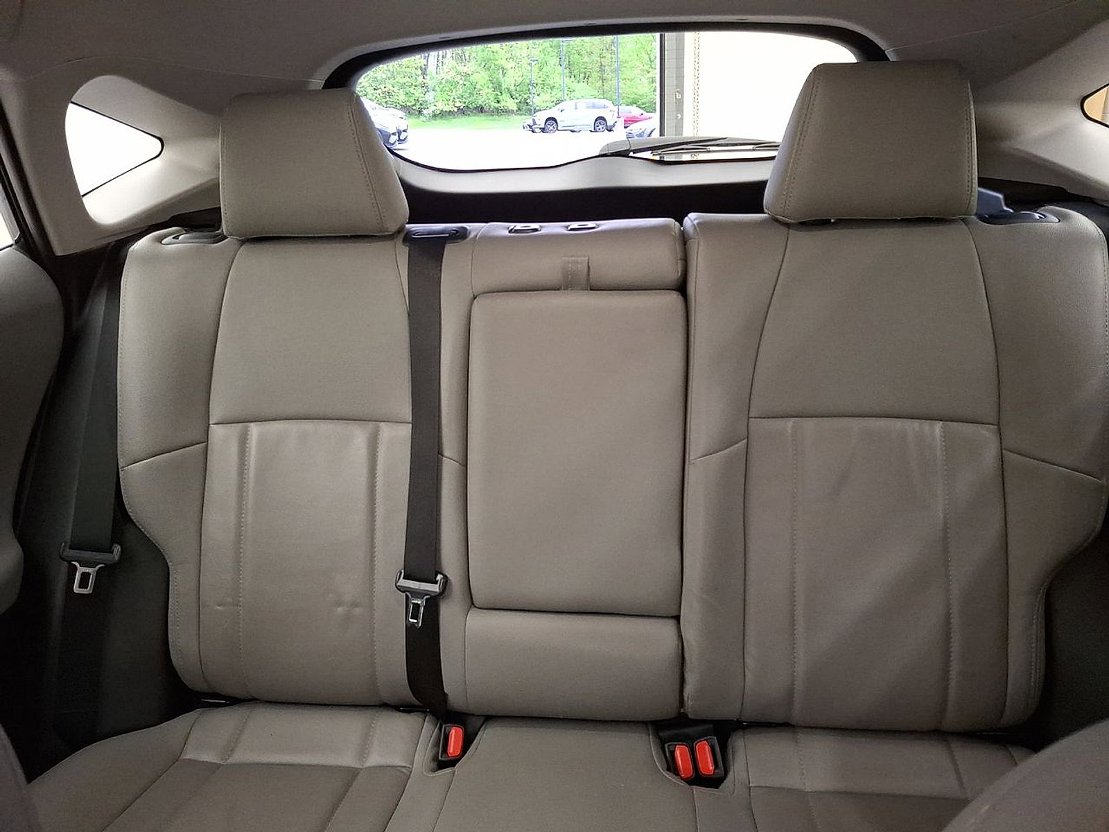 Certified 2022 Toyota Venza LE AWD/4WD image 20