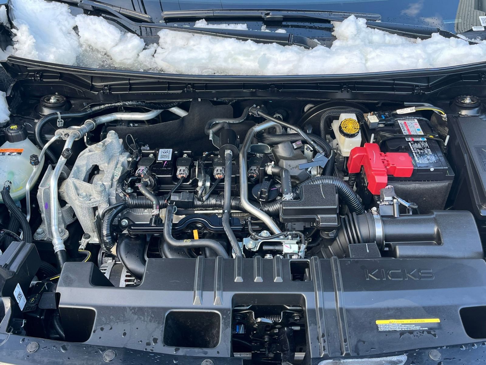 Used 2025 Nissan Kicks SV image 28