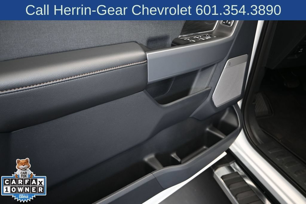 Used 2025 Ford F150 Lariat w/ Equipment Group 501A Mid AWD/4WD image 11
