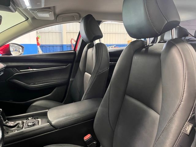 Used 2021 MAZDA MAZDA3 s image 22