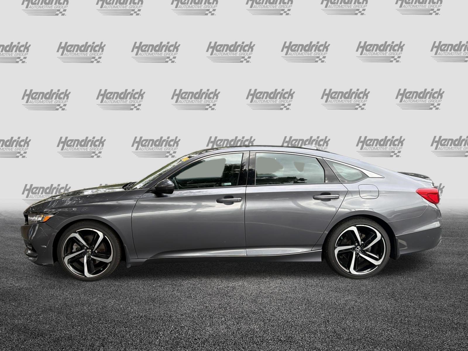 Used 2018 Honda Accord Sport image 6