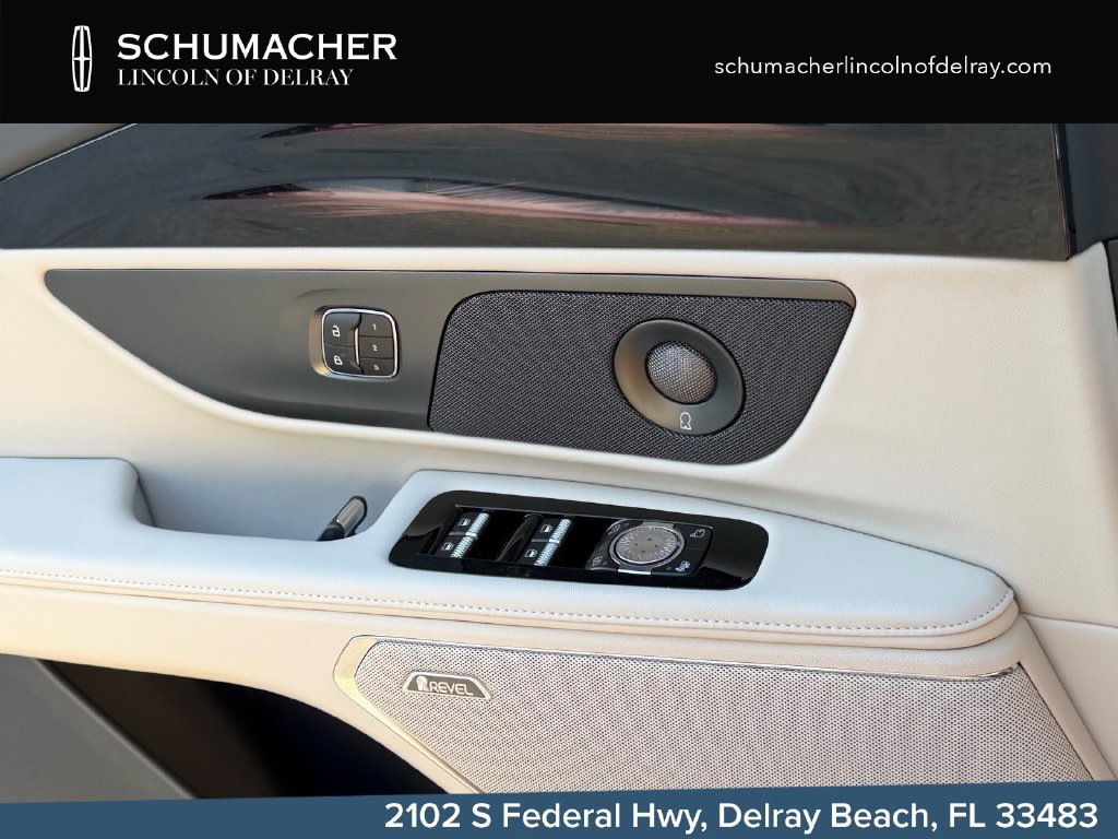 New 2026 Lincoln Nautilus Reserve AWD/4WD image 24