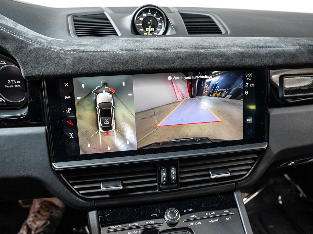 Certified 2023 Porsche Cayenne Turbo GT AWD/4WD image 21