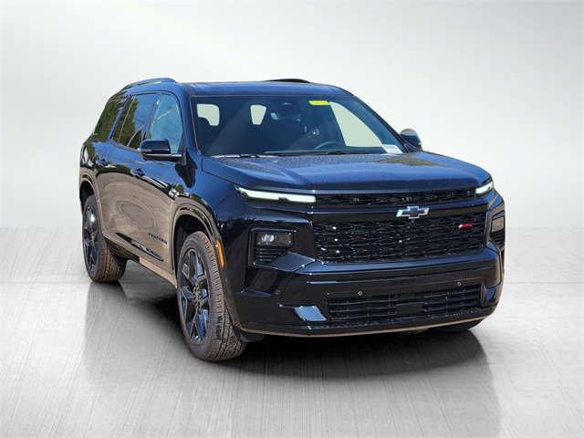 New 2026 Chevrolet Traverse RS w/ LPO, Floor Liner Package image 3