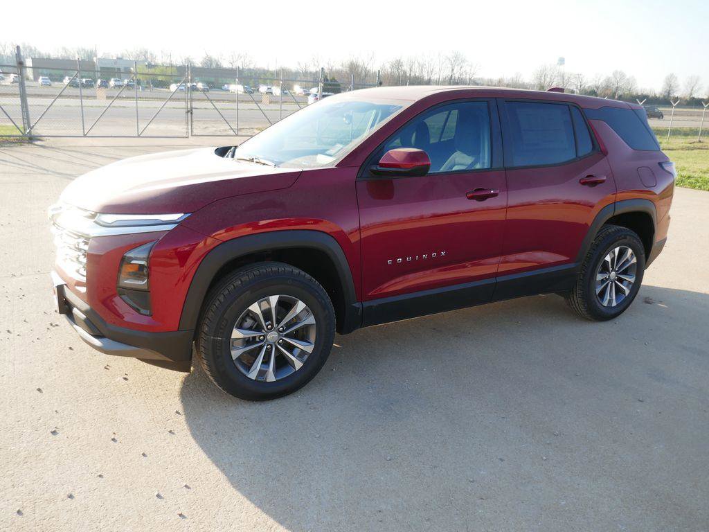 New 2026 Chevrolet Equinox LT image 8