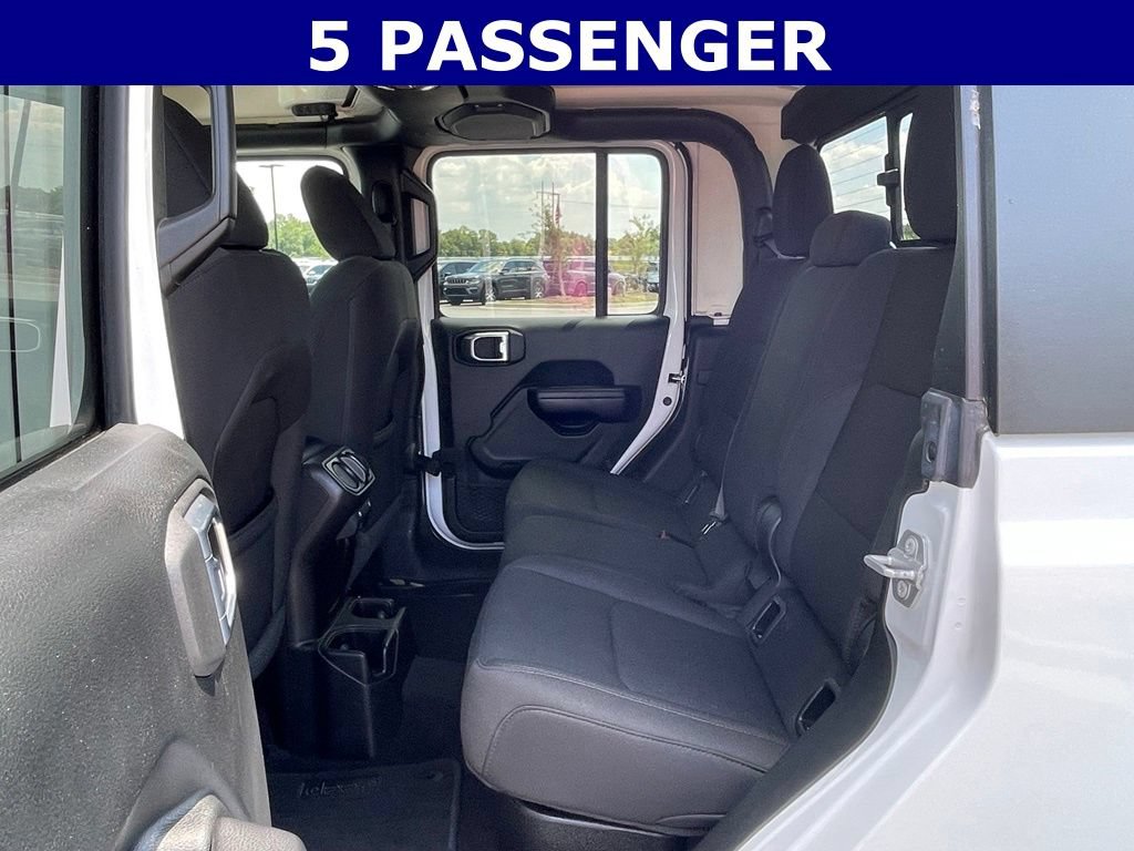 Used 2021 Jeep Gladiator Sport AWD/4WD image 15
