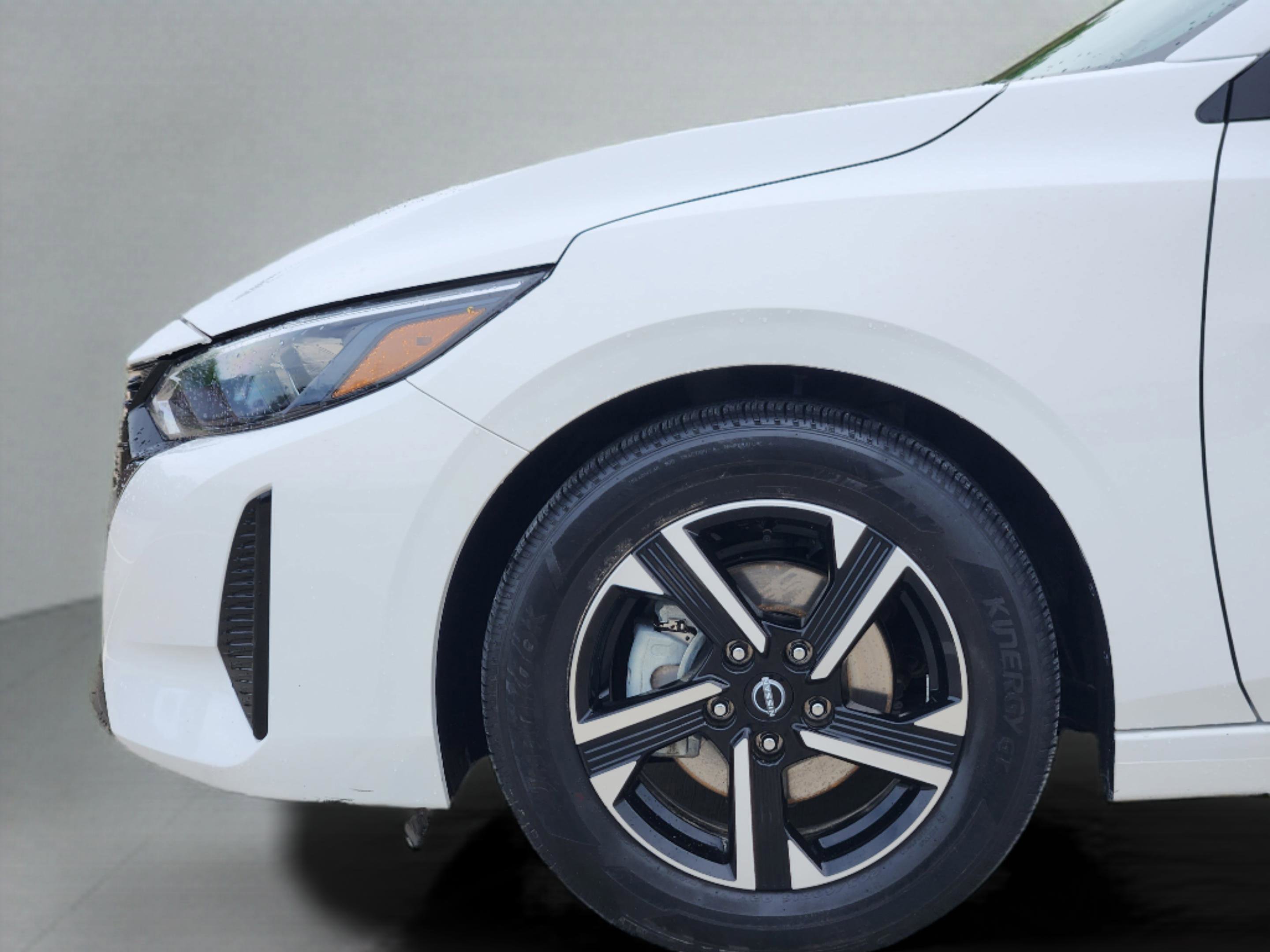 Used 2024 Nissan Sentra SV image 10