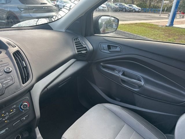 Used 2018 Ford Escape S image 12