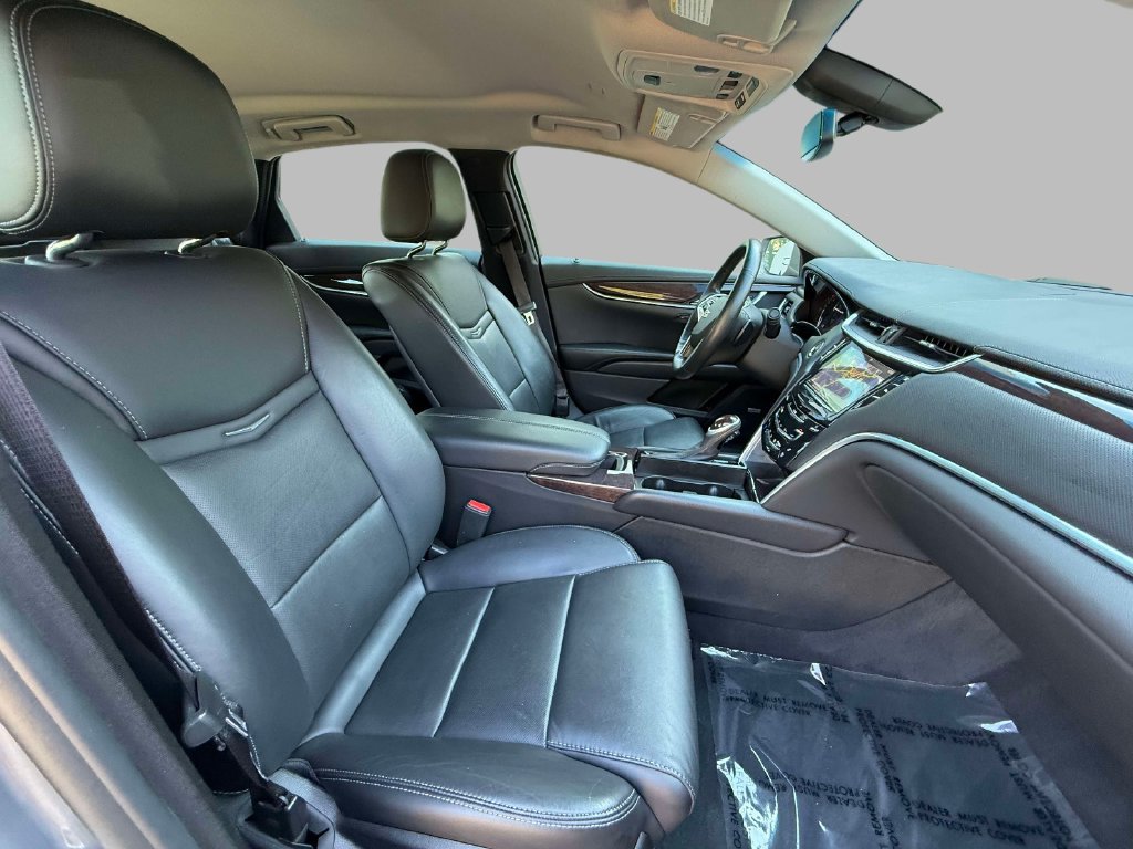 Used 2017 Cadillac XTS Luxury AWD/4WD image 14