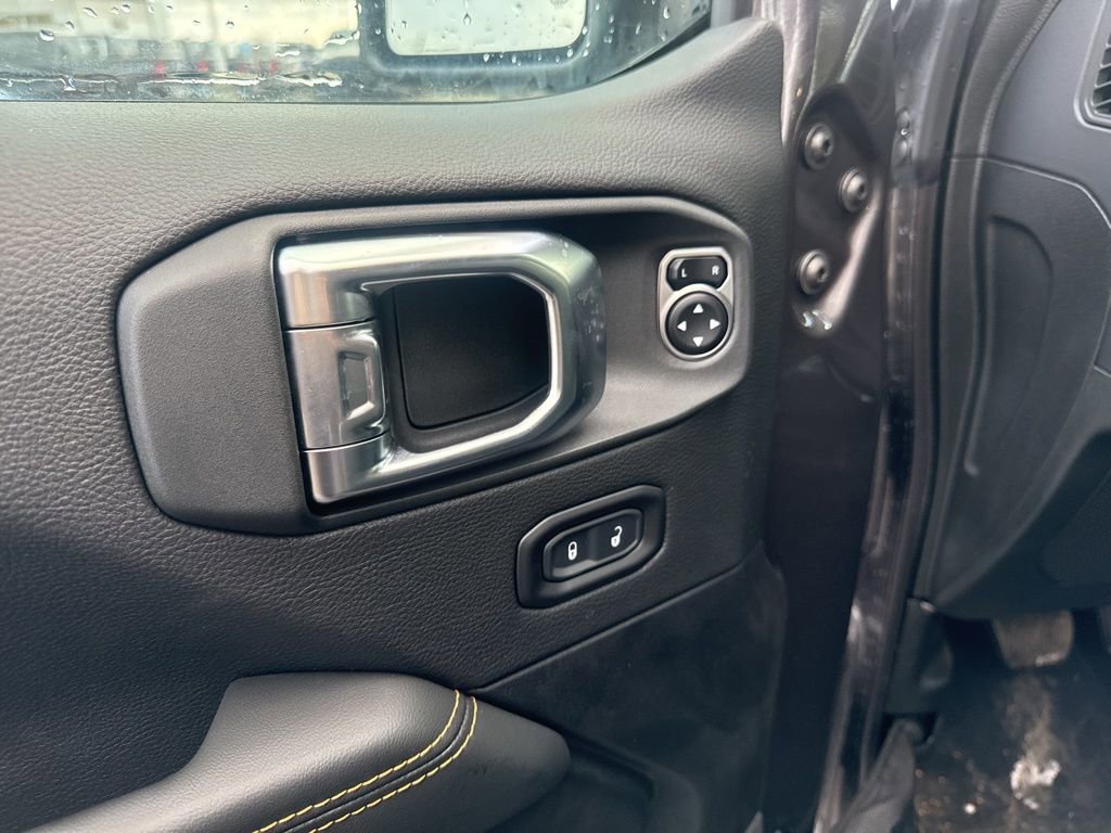 New 2025 Jeep Wrangler Sahara image 18