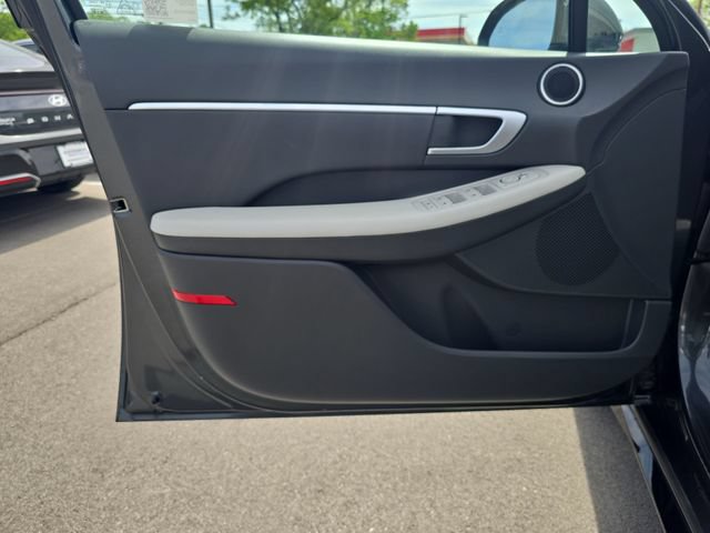 Used 2025 Hyundai Sonata SEL AWD/4WD image 13
