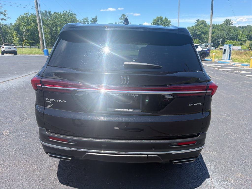 Used 2026 Buick Enclave Preferred AWD/4WD image 9