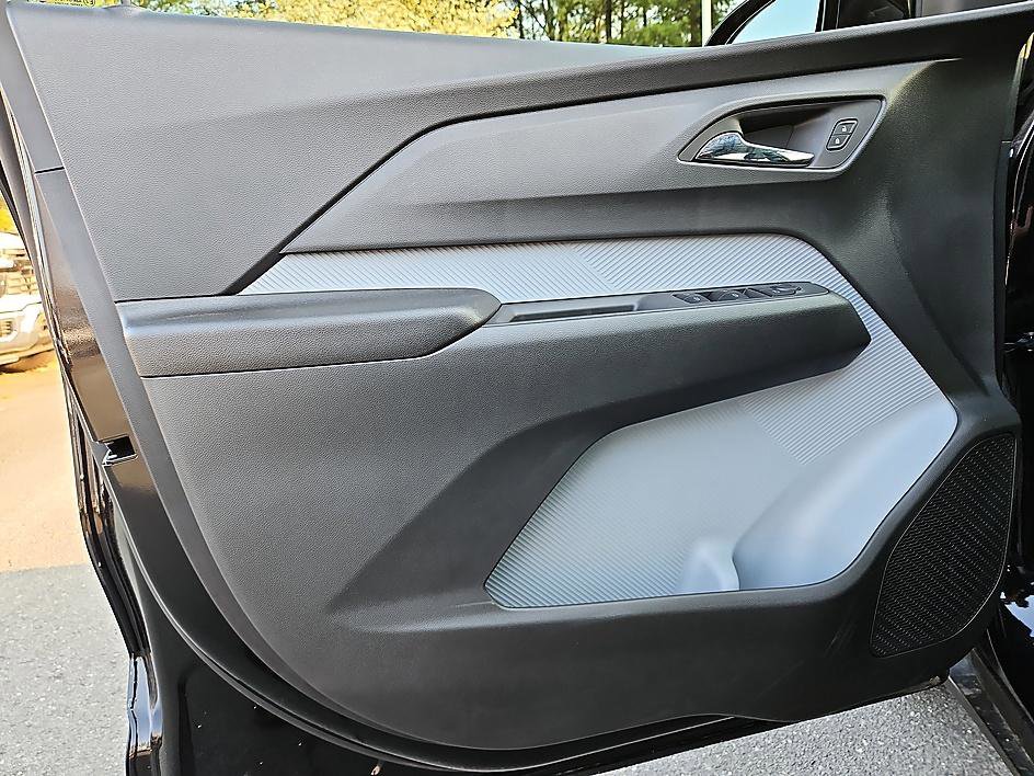 New 2027 Chevrolet Bolt RS image 13