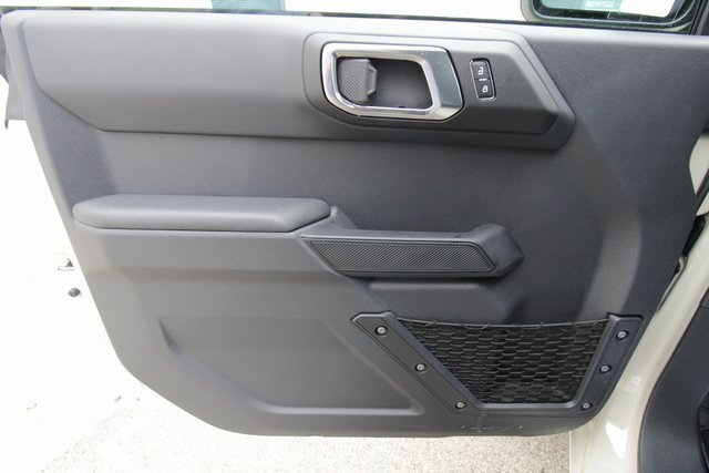 New 2025 Ford Bronco 4-Door image 16