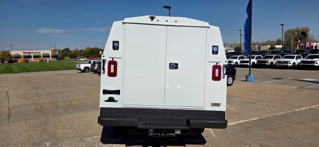 New 2026 Chevrolet Express 3500 w/ Power Convenience Package RWD image 4
